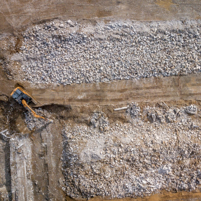 immagine demolizione calvenzano dall'alto