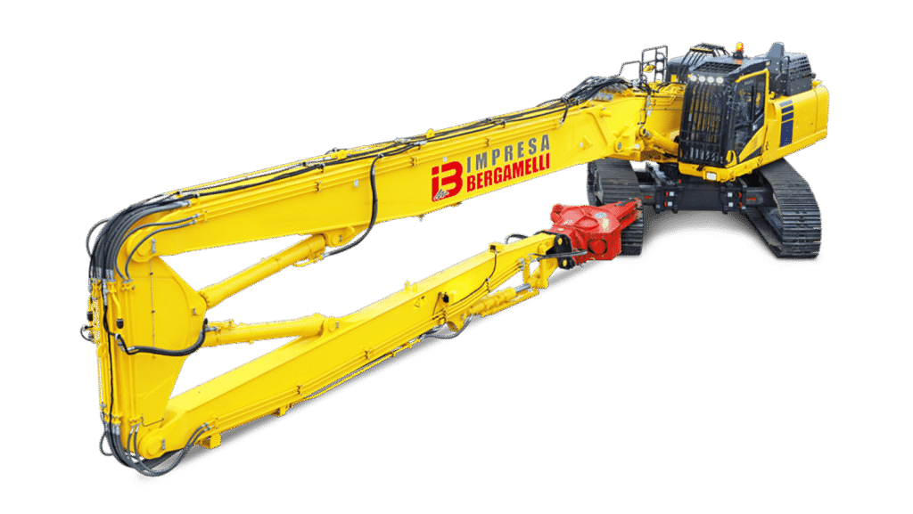 immagine komatsu pc490 mezzo demolizioni speciali